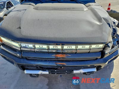 Zdjęcie 11 z 12 samochodu: 2025 GMC HUMMER SUV 3X VIN:1GKT0RDC7SU119220 - miniatura