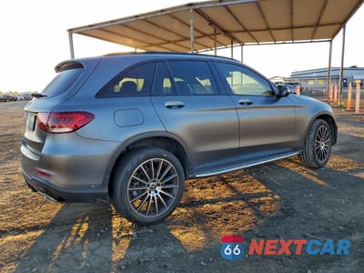Trzecie zdjęcie samochodu z tyłu: 2022 MERCEDES-BENZ GLC 300 VIN:W1N0G8DB1NG035238 - miniatura