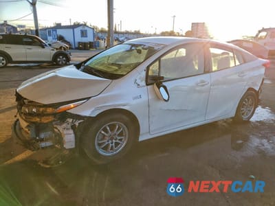 2017 TOYOTA PRIUS PRIME JTDKARFP5H3053494 - główne zdjęcie licytacji z USA - miniatura