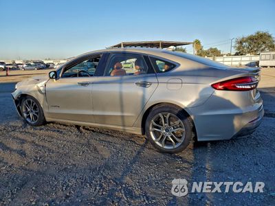 Drugie zdjęcie samochodu z przodu: 2019 FORD FUSION TITANIUM VIN:3FA6P0RU0KR273752 - miniatura