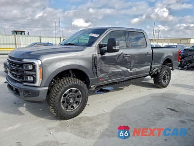 2023 FORD F250 SUPER DUTY 1FT8W2BM1PED15500 - główne zdjęcie licytacji z USA - miniatura