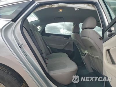 Zdjęcie 10 z 15 samochodu: 2019 HYUNDAI SONATA LIMITED VIN:5NPE34AF5KH782020 - miniatura