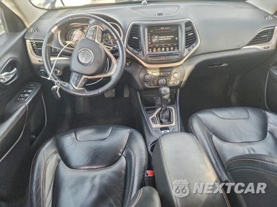 Zdjęcie 8 z 15 samochodu: 2016 JEEP CHEROKEE LIMITED VIN:1C4PJLDB2GW323739 - miniatura