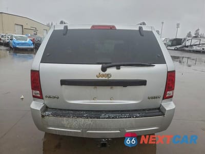 Zdjęcie 6 z 11 samochodu: 2005 JEEP GRAND CHEROKEE LAREDO VIN:1J4GR48K95C661334 - miniatura