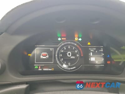 Zdjęcie 9 z 15 samochodu: 2023 TOYOTA GR 86 PREMIUM VIN:JF1ZNBE14P9751605 - miniatura