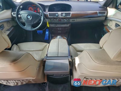 Zdjęcie 8 z 12 samochodu: 2006 BMW 750 LI VIN:WBAHN83506DT36501 - miniatura