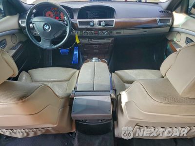 Zdjęcie 8 z 12 samochodu: 2006 BMW 750 LI VIN:WBAHN83506DT36501 - miniatura