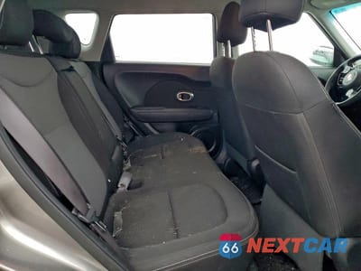 Zdjęcie 10 z 12 samochodu: 2018 KIA SOUL + VIN:KNDJP3A55J7601389 - miniatura