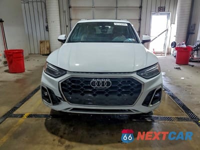 Piąte zdjęcie samochodu w środku: 2022 AUDI Q5 PREMIUM PLUS 45 VIN:WA1EAAFY4N2019842 - miniatura