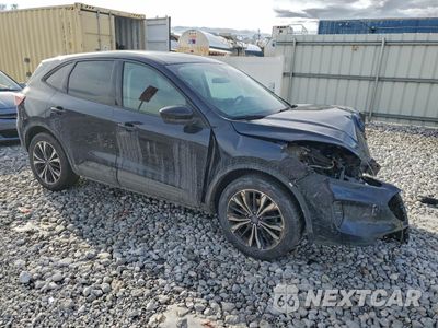 Czwarte zdjęcie samochodu z boku: 2021 FORD ESCAPE SE VIN:1FMCU9G64MUA96421 - miniatura