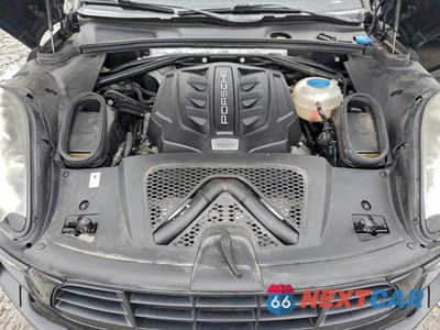Zdjęcie 11 z 12 samochodu: 2017 PORSCHE MACAN GTS AWD VIN:WP1AG2A56HLB50578 - miniatura