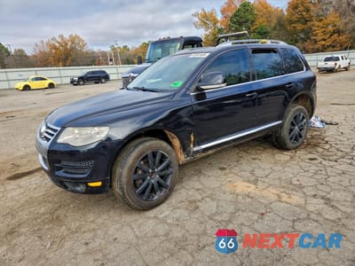 2010 VOLKSWAGEN TOUAREG 2 WVGFK7A94AD004228 - główne zdjęcie licytacji z USA - miniatura