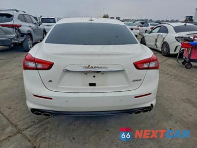 Zdjęcie 6 z 12 samochodu: 2019 MASERATI GHIBLI S VIN:ZAM57YSA5K1325032 - miniatura