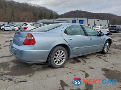 Trzecie zdjęcie samochodu z tyłu: 2004 CHRYSLER 300M VIN:2C3HE66G14H616727 - miniatura