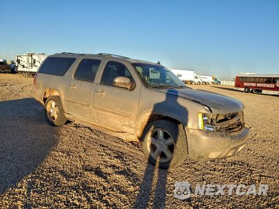 Czwarte zdjęcie samochodu z boku: 2007 CHEVROLET SUBURBAN K1500 VIN:1GNFK16307J175503 - miniatura