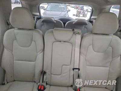 Zdjęcie 10 z 14 samochodu: 2019 VOLVO XC90 T6 MOMENTUM VIN:YV4A22PK3K1419083 - miniatura