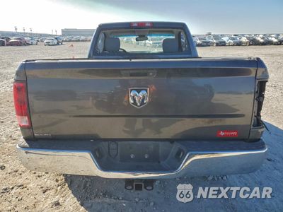 Zdjęcie 6 z 12 samochodu: 2018 RAM 1500 ST VIN:3C6JR6AT6JG178053 - miniatura