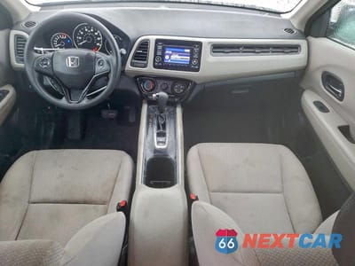 Zdjęcie 8 z 11 samochodu: 2018 HONDA HR-V LX VIN:3CZRU6H34JG710717 - miniatura