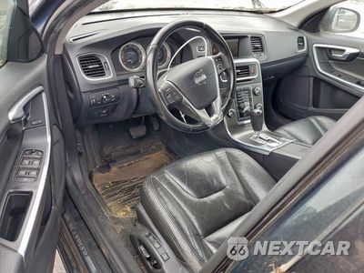Zdjęcie 8 z 11 samochodu: 2012 VOLVO S60 T5 VIN:YV1622FSXC2127138 - miniatura