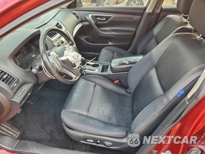 Zdjęcie 7 z 15 samochodu: 2017 NISSAN ALTIMA 2.5 VIN:1N4AL3AP4HC126225 - miniatura