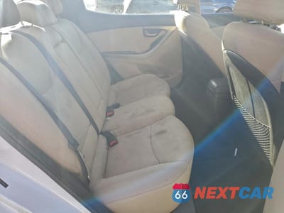 Zdjęcie 10 z 12 samochodu: 2011 HYUNDAI ELANTRA VIN:5NPDH4AE7BH029948 - miniatura