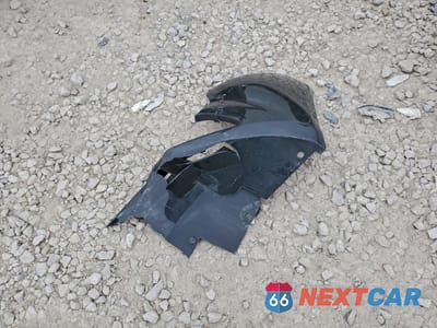 Zdjęcie 12 z 13 samochodu: 2019 ALFA ROMEO GIULIA TI VIN:ZARFAMBN5K7603324 - miniatura