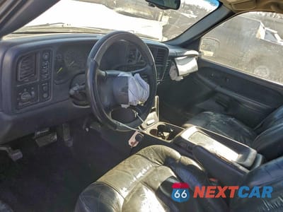 Zdjęcie 8 z 12 samochodu: 2000 CHEVROLET SILVERADO K1500 VIN:2GCEK19T2Y1205581 - miniatura