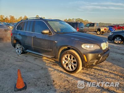 Czwarte zdjęcie samochodu z boku: 2013 BMW X5 XDRIVE35I VIN:5UXZV4C59D0E03215 - miniatura