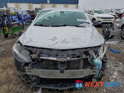 Piąte zdjęcie samochodu w środku: 2019 CHEVROLET MALIBU LS VIN:1G1ZB5ST1KF124695 - miniatura