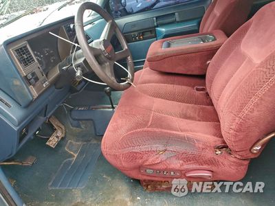 Zdjęcie 8 z 15 samochodu: 1989 CHEVROLET GMT-400 K1500 VIN:2GCEK19K9K1239919 - miniatura