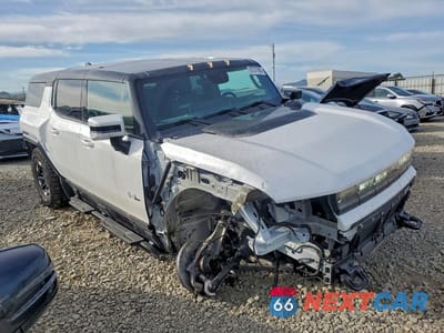 Czwarte zdjęcie samochodu z boku: 2024 GMC HUMMER SUV 3X VIN:1GKB0RDCXRU114261 - miniatura