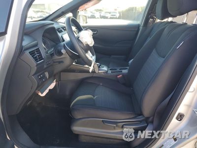 Zdjęcie 7 z 12 samochodu: 2024 NISSAN LEAF S VIN:1N4AZ1BV1RC555727 - miniatura