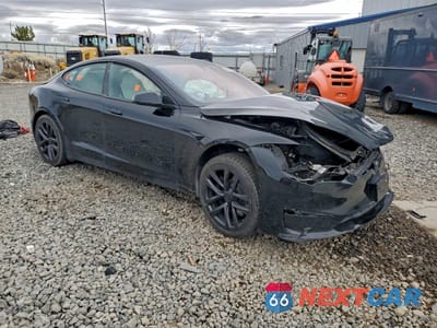 Czwarte zdjęcie samochodu z boku: 2022 TESLA MODEL S VIN:5YJSA1E69NF483165 - miniatura