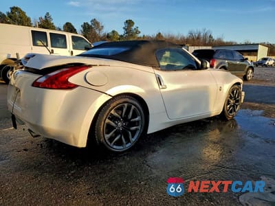Trzecie zdjęcie samochodu z tyłu: 2017 NISSAN 370Z ROADSTER VIN:JN1AZ4FH9HM940349 - miniatura