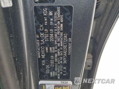 Zdjęcie 12 z 13 samochodu: 2024 KIA FORTE GT LINE VIN:3KPF54AD2RE772041 - miniatura
