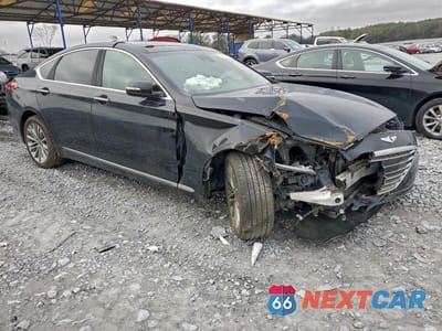 Czwarte zdjęcie samochodu z boku: 2015 HYUNDAI GENESIS 3.8L VIN:KMHGN4JE6FU032224 - miniatura