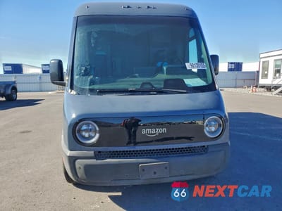 Piąte zdjęcie samochodu w środku: 2022 RIVIAN EDV 700 VIN:7FCEHDB76NN003909 - miniatura