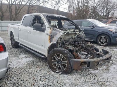 Czwarte zdjęcie samochodu z boku: 2016 FORD F150 SUPERCREW VIN:1FTFW1EG0GFB39895 - miniatura