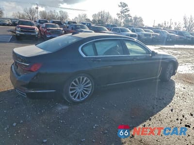 Trzecie zdjęcie samochodu z tyłu: 2022 BMW 740 I VIN:WBA7T2C06NCK42937 - miniatura