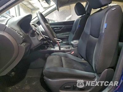 Zdjęcie 7 z 12 samochodu: 2016 NISSAN ALTIMA 2.5 VIN:1N4AL3AP0GC216552 - miniatura