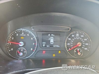 Zdjęcie 9 z 12 samochodu: 2019 KIA SORENTO L VIN:5XYPG4A32KG551649 - miniatura