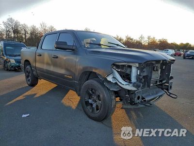 Czwarte zdjęcie samochodu z boku: 2025 RAM 1500 TRADESMAN VIN:1C6RRFGGXSN554436 - miniatura