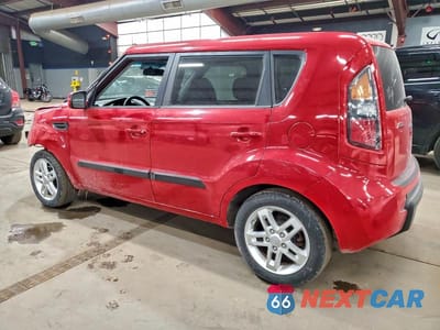 Drugie zdjęcie samochodu z przodu: 2011 KIA SOUL + VIN:KNDJT2A2XB7330925 - miniatura