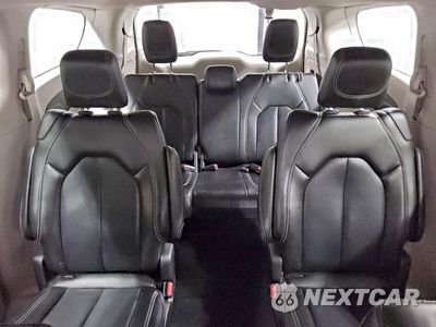 Zdjęcie 10 z 14 samochodu: 2023 CHRYSLER PACIFICA TOURING L VIN:2C4RC1BG8PR627530 - miniatura