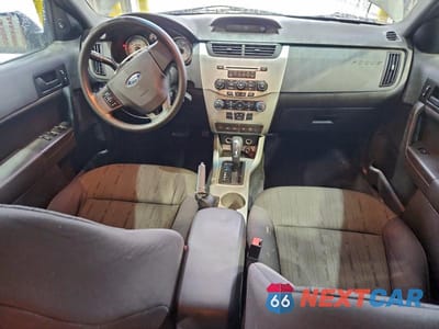Zdjęcie 8 z 12 samochodu: 2011 FORD FOCUS SE VIN:1FAHP3FNXBW153204 - miniatura