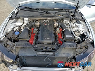 Zdjęcie 11 z 13 samochodu: 2015 AUDI RS5 VIN:WUAC6AFRXFA900322 - miniatura