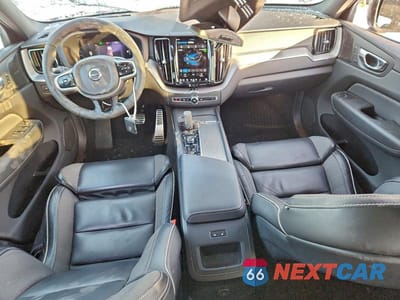 Zdjęcie 8 z 12 samochodu: 2022 VOLVO XC60 T8 RECHARGE R-DESIGN VIN:YV4BR0DM2N1953805 - miniatura