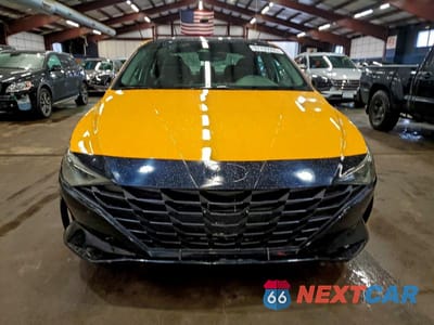 Piąte zdjęcie samochodu w środku: 2023 HYUNDAI ELANTRA BLUE VIN:KMHLM4AJ1PU070380 - miniatura