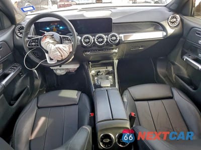 Zdjęcie 8 z 12 samochodu: 2021 MERCEDES-BENZ GLB 250 VIN:W1N4M4GB1MW092798 - miniatura