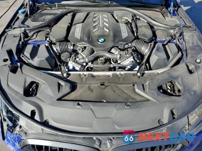 Zdjęcie 11 z 12 samochodu: 2023 BMW M850XI VIN:WBAFY4C06PCL20984 - miniatura